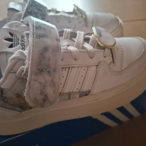 Adidas Forum Bonega W sneakers with vintage style and marble effect