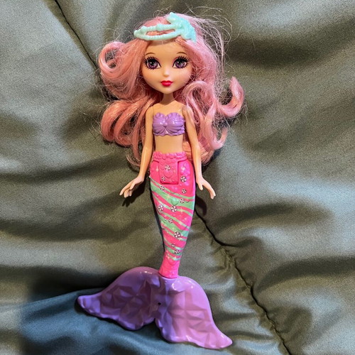 Fairytale mermaid doll used, very good condition