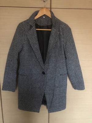 Jacket like new, black and white, size S