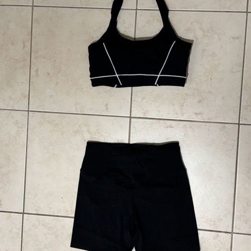 Alo yoga set, black