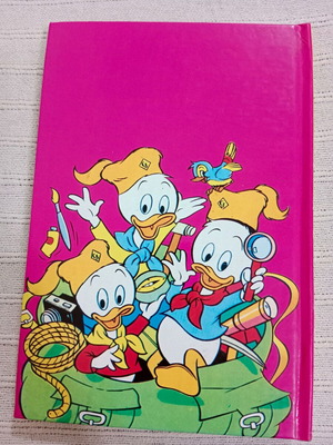 The Book of Little Explorers No 3 Disney like new, hardcover