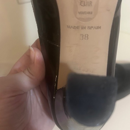 Enric Navarro Black Patent Leather Pumps Size 38 Like New