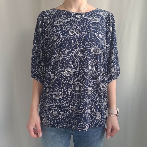 Holebrook Sweden blouse XL floral like new, blue