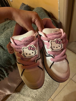 Hello Kitty маратонки като нови, размер 41
