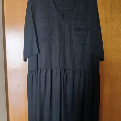 Benetton dress black, like new, size M-L
