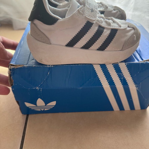 Adidas Country XLG shoes size 24 like new, white with black stripes