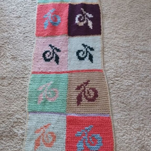 Handmade knitted runner like new with vibrant colors