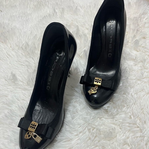 Shoes size 36 like new black with leather insole