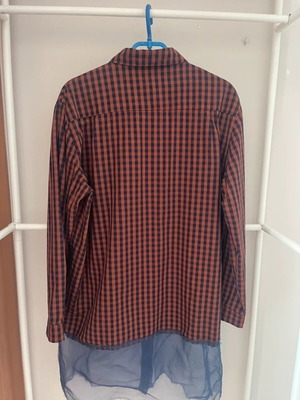 Milkwhite shirt like new, blue and orange