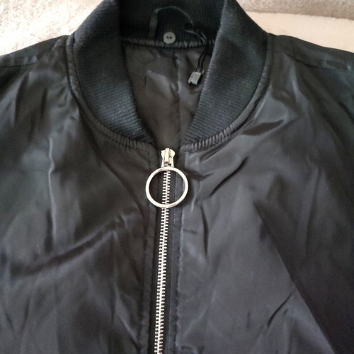 Women's jacket like new, size M, black with silver zipper