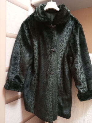 Winter reversible coat like new, black, size L - XXL