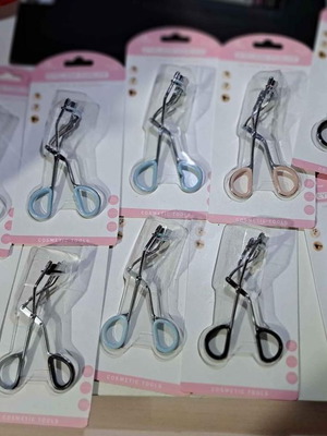 Eyelash curlers new, pack of 10 with gifts