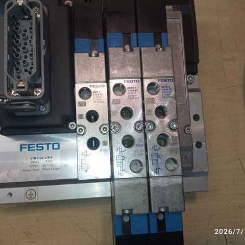 Festo Pneumatic Islands set of 2 islands and 6 fittings, new