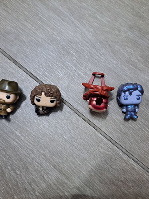Stranger Things Kinder figures set of 6 like new