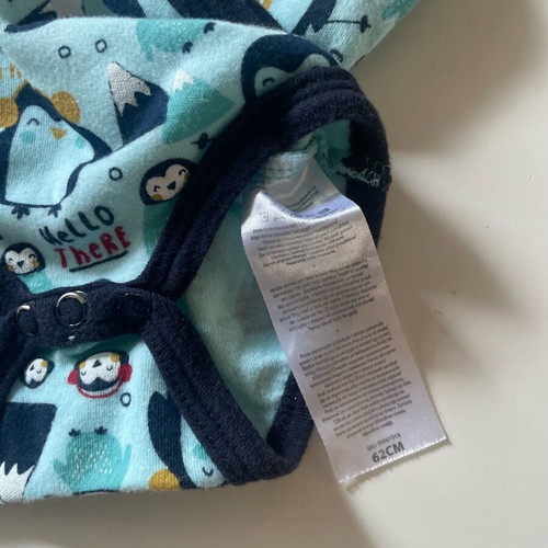 Baby boy bodysuit new with penguin designs 1-3 months 100% cotton