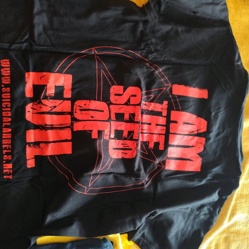 Suicidal Angels T-shirt size Medium used in very good condition