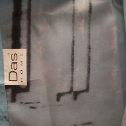 Das Home bathroom mat set with shower curtain new
