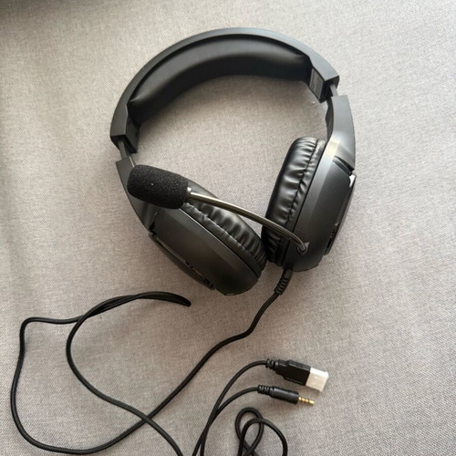 SoulBytes gaming headset like new