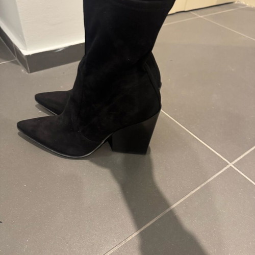Kendall & Kylie fabric ankle boots black like new, size 41