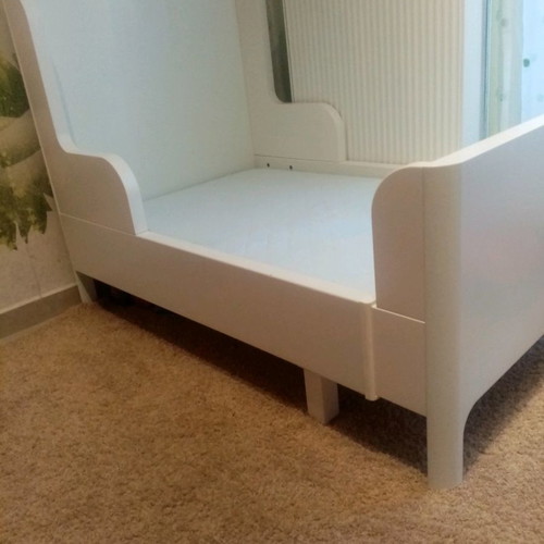 Ikea busunge extendable bed with vyssa extendable mattress