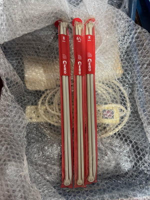 Knitting needles new, pack of 3 pairs