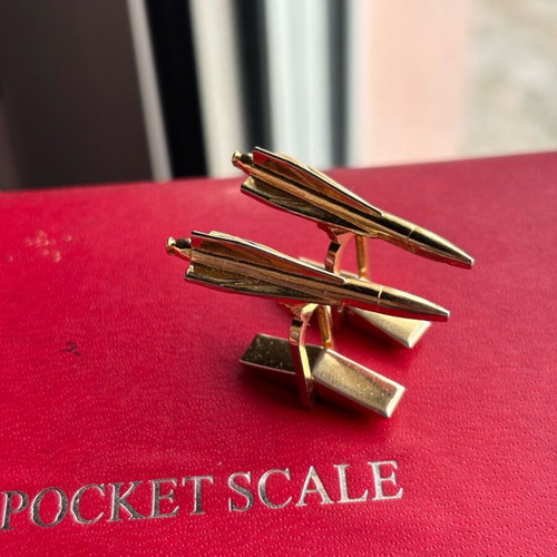 Airplane cufflinks used