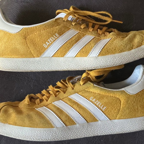Adidas Gazelle men's casual shoes size 45 used yellow mustard