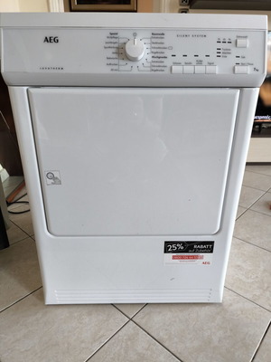 Στεγνωτήριο AEG Lavatherm σαν καινούργιο, 7 κιλά, αθόρυβο
