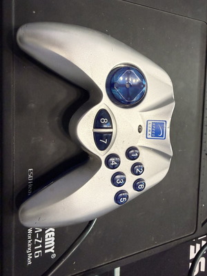 Speed Link Hornet Gamepad used with 15 pin classic connector
