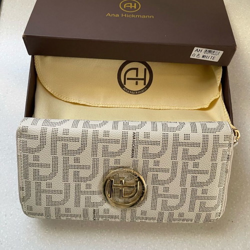 Ana Hickmann women's wallet new, white with gold details