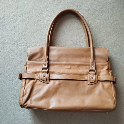 Vintage leather handbag used, soft tan color