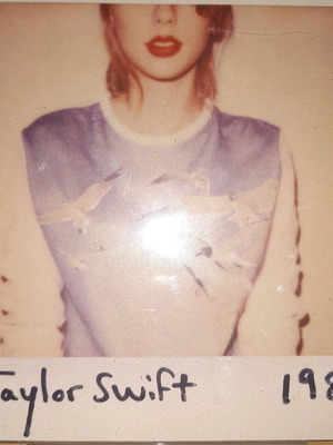 Taylor Swift 1989 CD like new