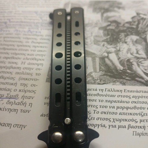 Butterfly comb like new