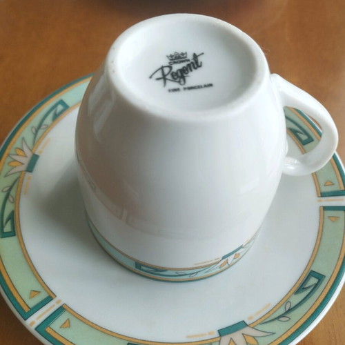 Crown Regent vintage coffee cup set of 6 green and gold like new