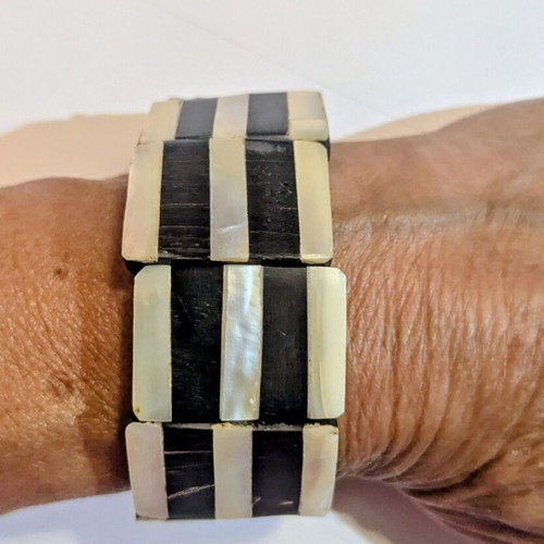 Vintage bracelet from natural horn and mother of pearl, like new