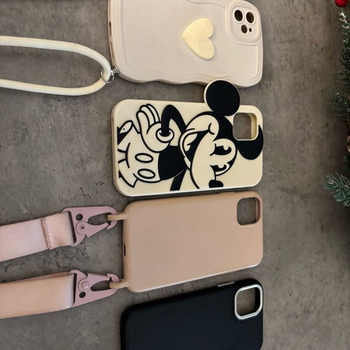iPhone 11 or XR cases like new, pack of 4