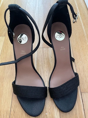 exe black heels