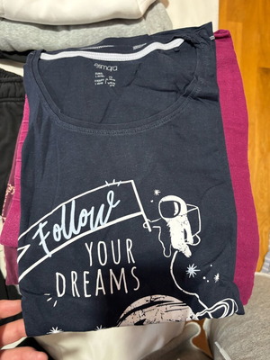 Women's pajama set used, size L