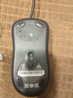 Microsoft wired mouse like new with 2 meter cable