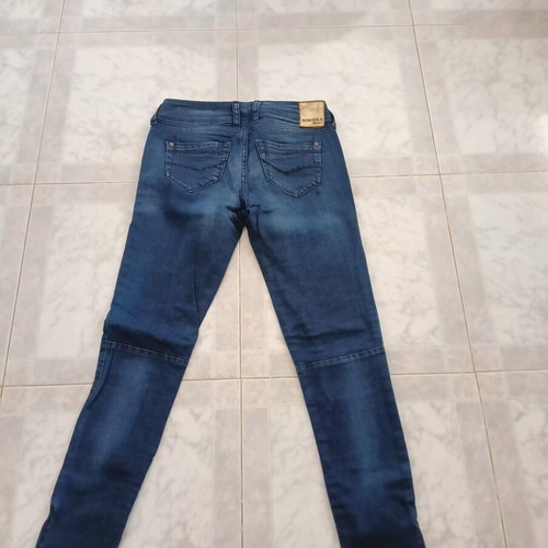 Bershka women's jeans small blue like new
