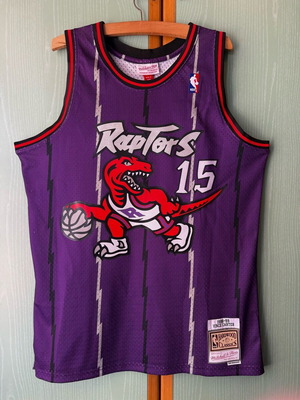 Vince Carter Toronto Raptors jersey like new, size large