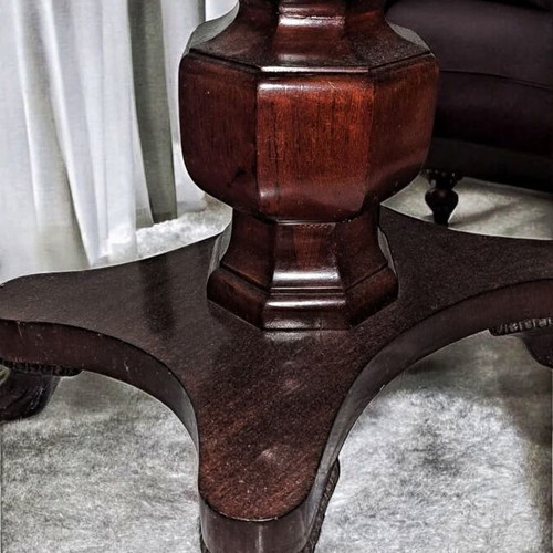 Jewelry box table American origin like new, mahogany wood