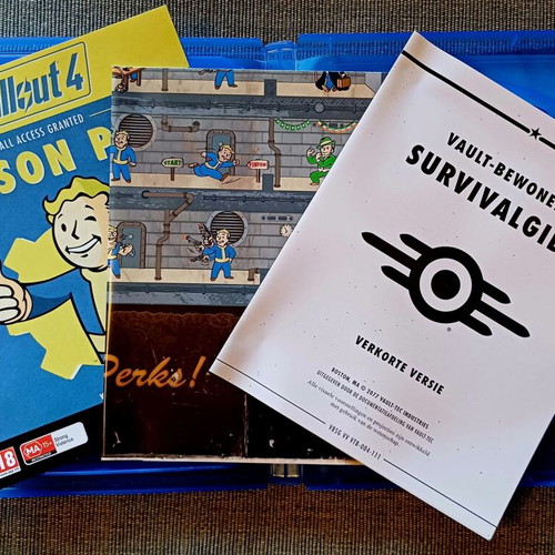 Fallout 4 PS4 game used, complete with manual and map