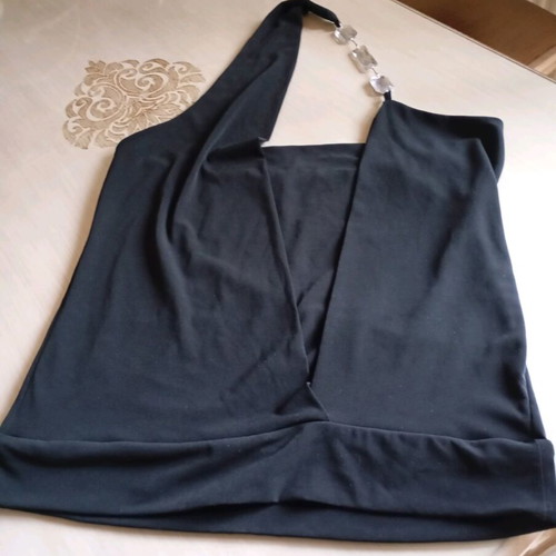 Elastic black strapless blouse with rhinestones like new, size L