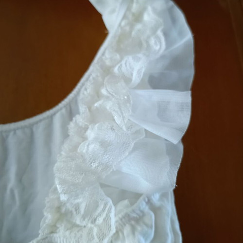 No Stress white bodysuit like new with straps