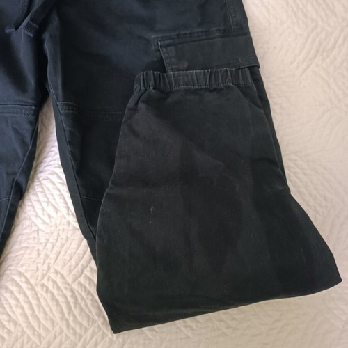 Pull & Bear Black Cargo Pants Medium Like New