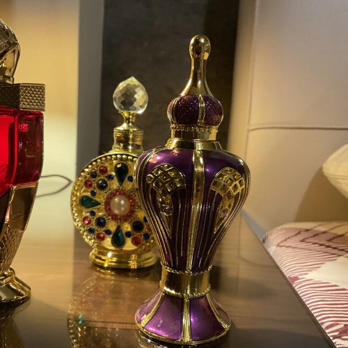 Collectible decorative perfume and essential oil bottles set of 3