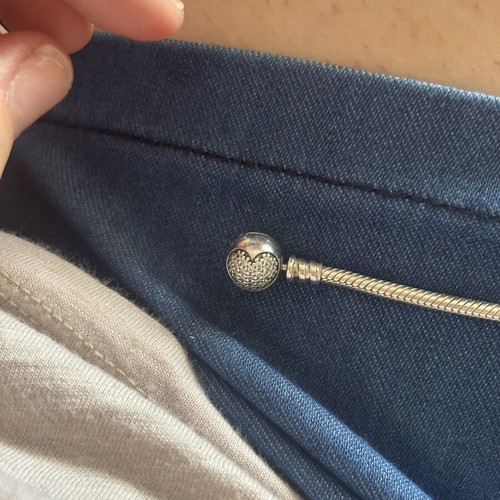 Pandora bracelet 590743CZ like new, silver, heart clasp with zirconia