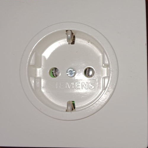 Siemens Schuko recessed socket new