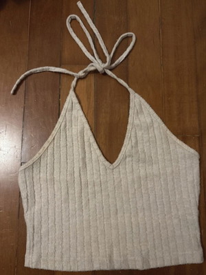 Shein halterneck ribbed crop top beige like new, size S